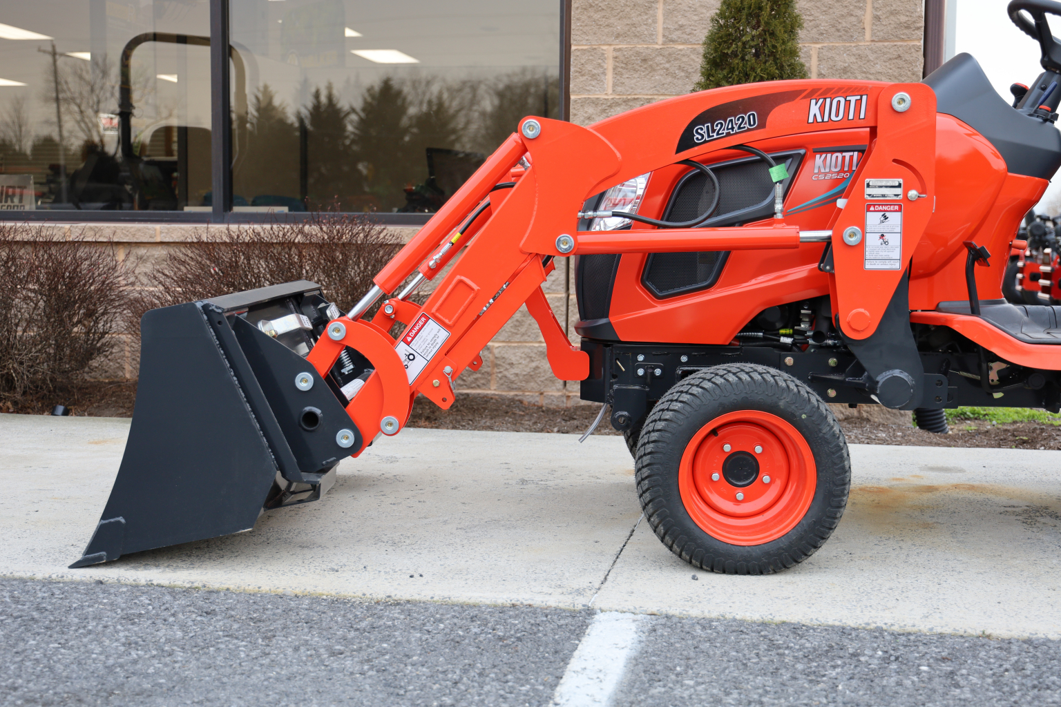 Kioti Tractor CS2520 HST Kenton Equipment