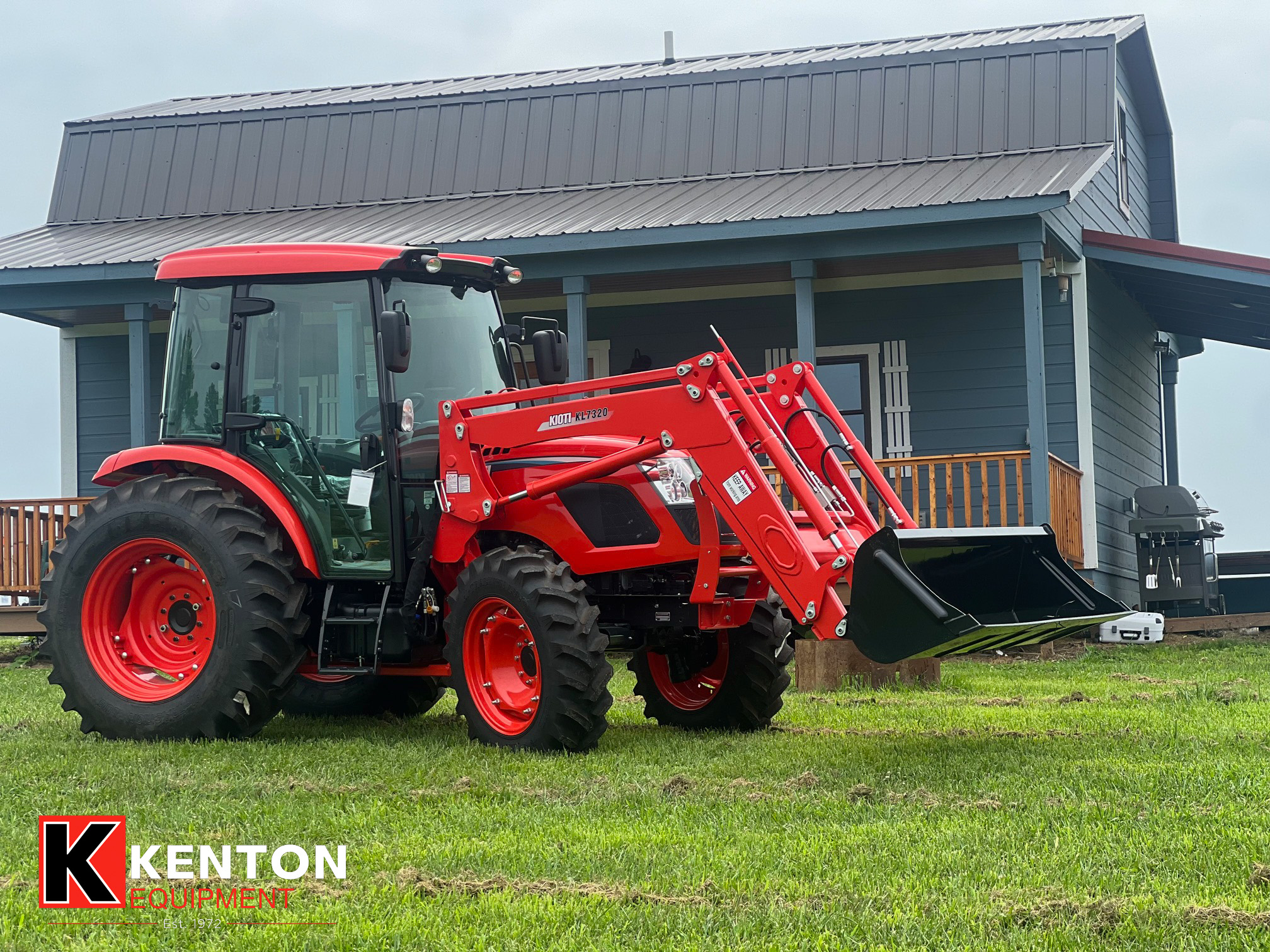 KIOTI RX7320 PS Cab with Loader