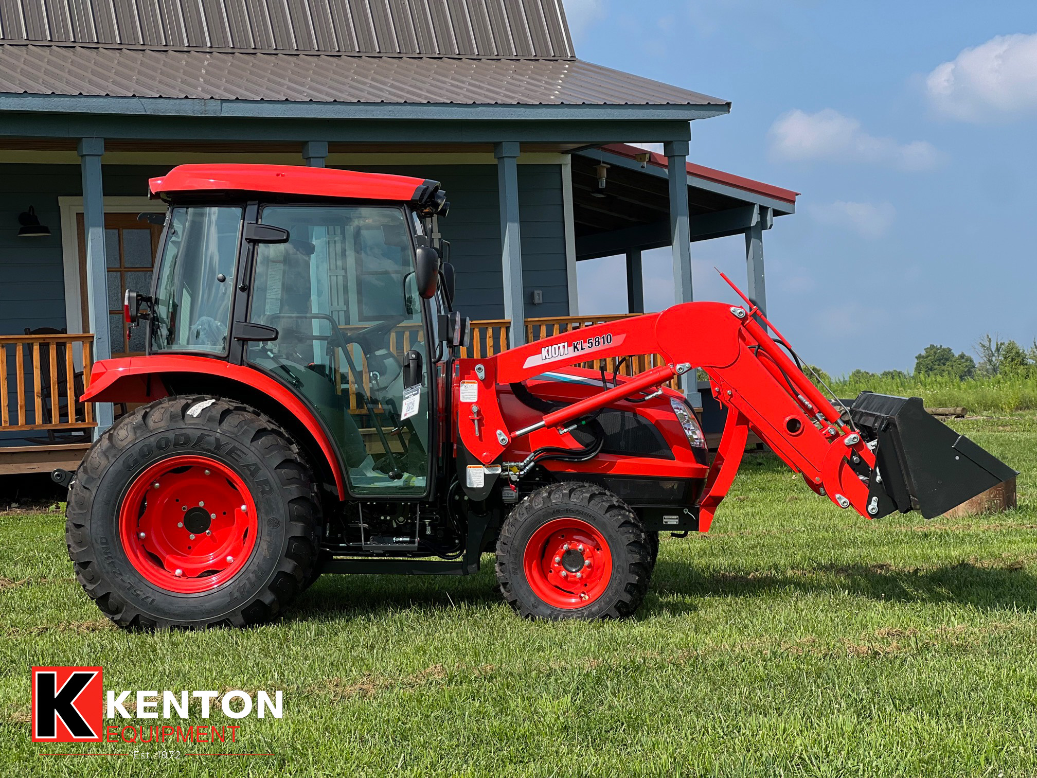 NS4710 HST Cab with Loader