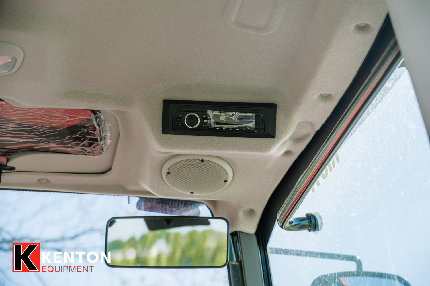 RX7340 Cab Bluetooth Radio